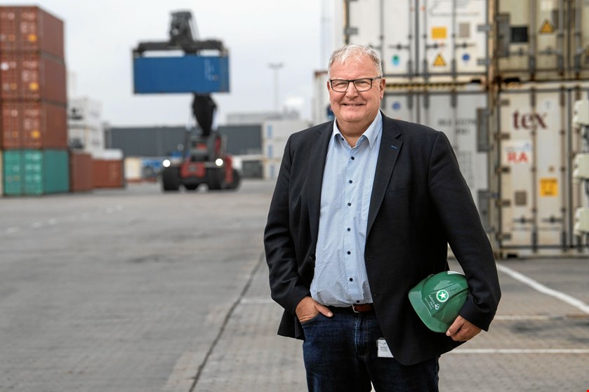 Fjernvarme erstatter damp fra Nordjyllandsværket i temperaturstyring af havnens olietanke
